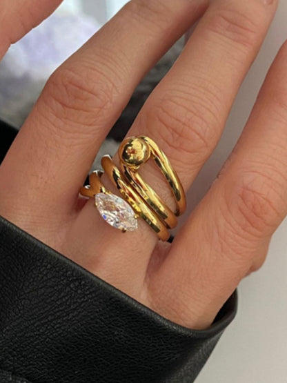 ELEGANCE RING